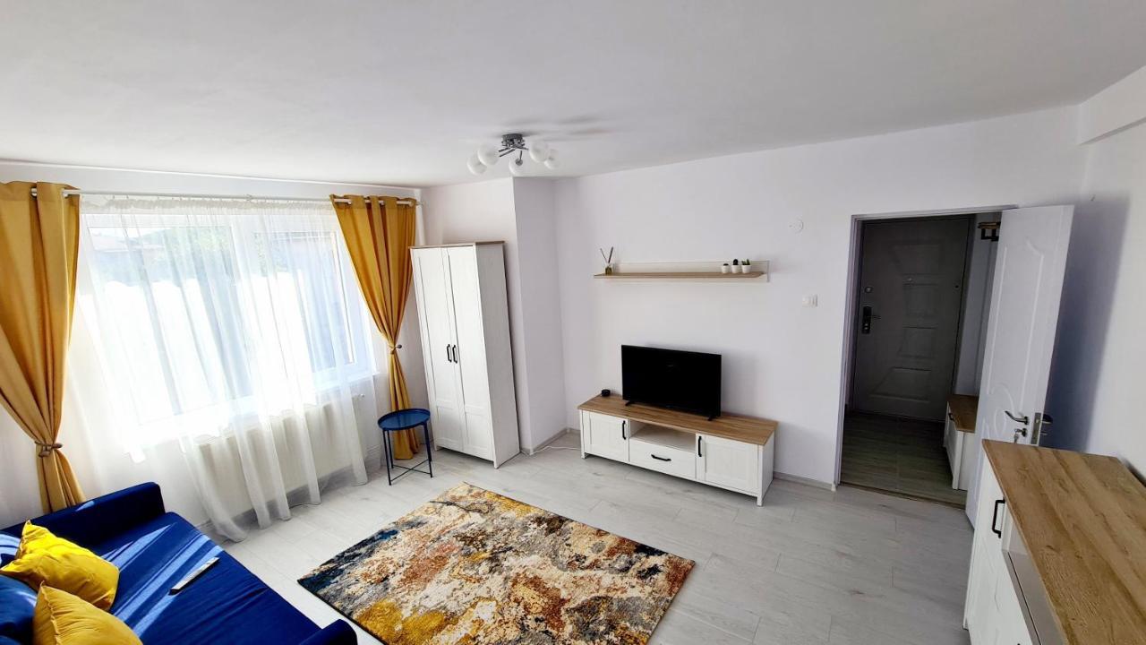 Belle Apartments - Central Pitesti Exterior photo